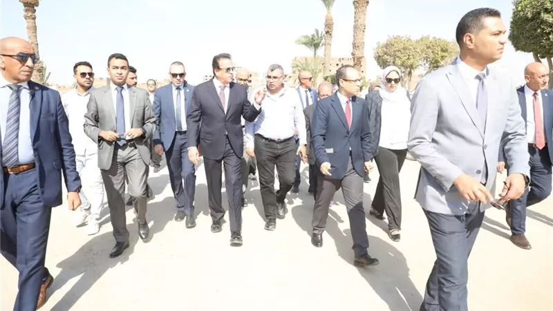 وزير الصحة يوجه بإعداد تصور شامل لتطوير مستشفى الصحة النفسية بحلوان