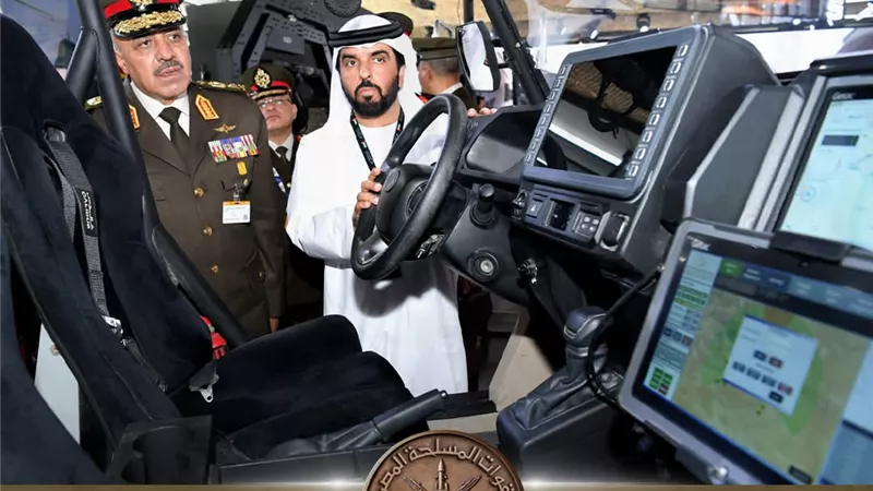 رئيس أركان حرب القوات المسلحة يعود من معرض دبي للطيران