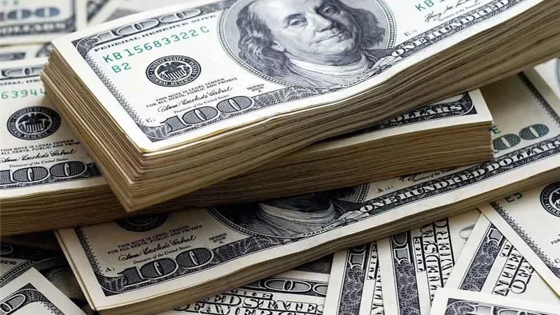 تداولات الإنتربنك تقفز لـ880 مليون دولار وترفع الدولار إلى 47.38 جنيه بنهاية الأسبوع الماضي
