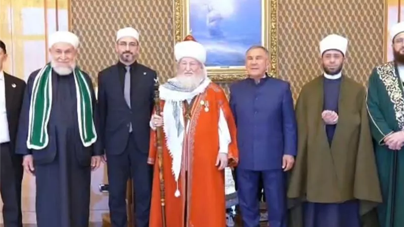 رئيس تتارستان يلتقي وزير الأوقاف بحضور مفتي تتارستان .. ويشيد بمكانة مصر والأزهر الشريف