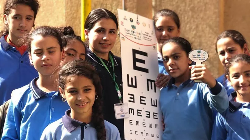 خلال شهر.. فحص نظر نصف مليون طفل في مبادرة 