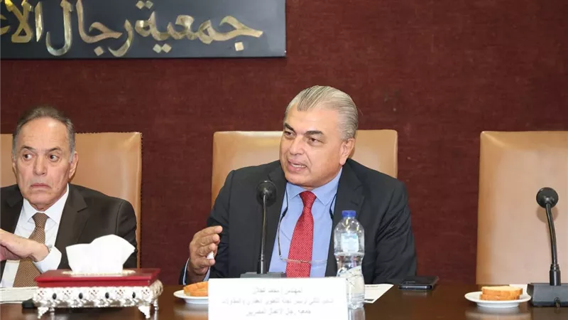 عجلان: تصدير خدمات المقاولات قاطرة للاقتصاد المصري