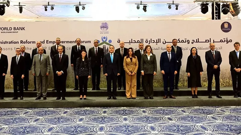 محافظ المنيا: برنامج التنمية المحلية نموذج للارتقاء بالإدارة والخدمات بصعيد مصر