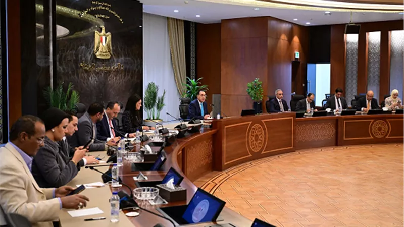 رئيس الوزراء يكشف حقيقة زيادة الأسعار الفترة المقبلة 