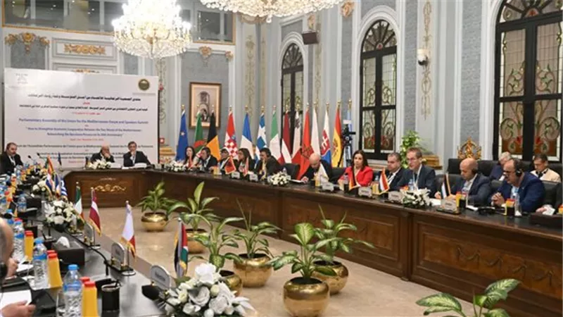 اجتماعات لجان 