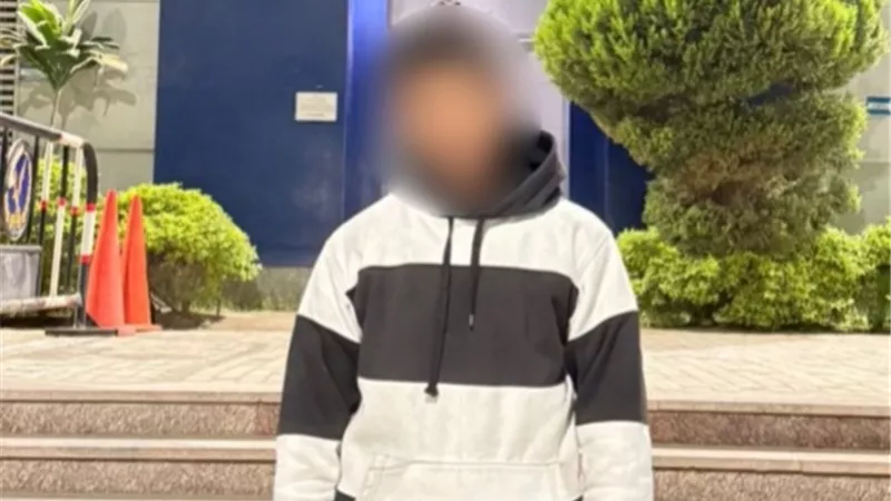ضبط شخص لابتزاز فتاة بصور وفيديوهات مفبركة على مواقع التواصل