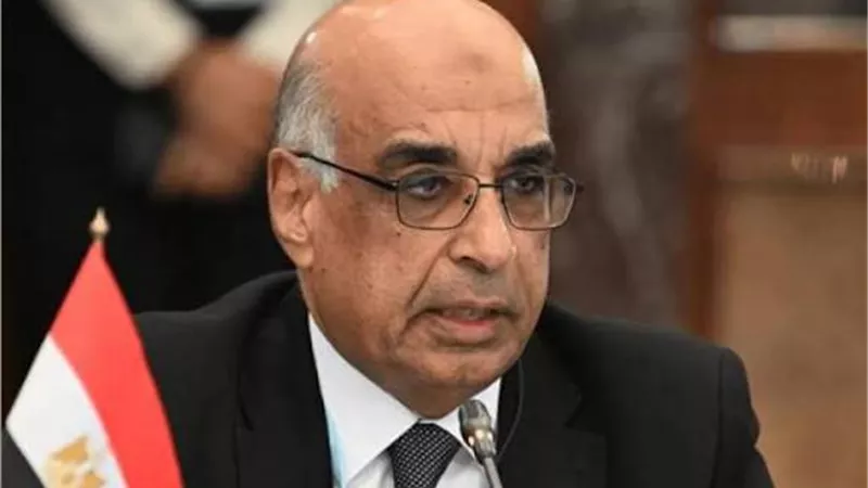 وزير العدل يعتمد حركة ترقيات كبرى لموظفي المحاكم والشهر العقاري والطب الشرعي