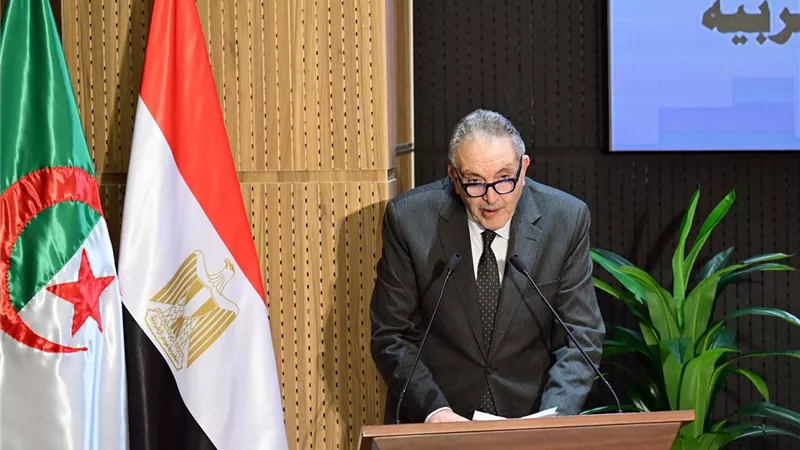 أحمد الوكيل: نطمح لشراكة صناعية وتجارية متكاملة مع الجزائر