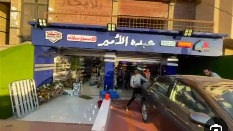 من ورشة صغيرة إلى عملاق البناء في الشيخ زايد وصديق النجوم.. من هو عبده الأمير؟ 