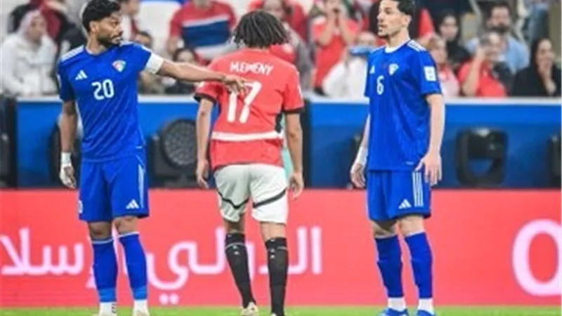 السولية يهدر ركلة جزاء.. شوط سلبي بين منتخب مصر والكويت 