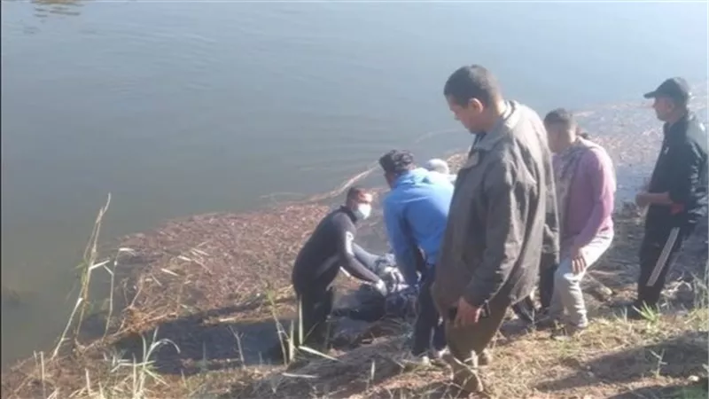 عمره 4 سنوات.. انتشال جثمان صغير غرق داخل ترعة في قنا