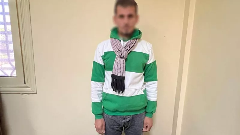 النيابة تحقق مع شخص ضبط بحوزته كروت دعائية انتخابية بأبو حمص