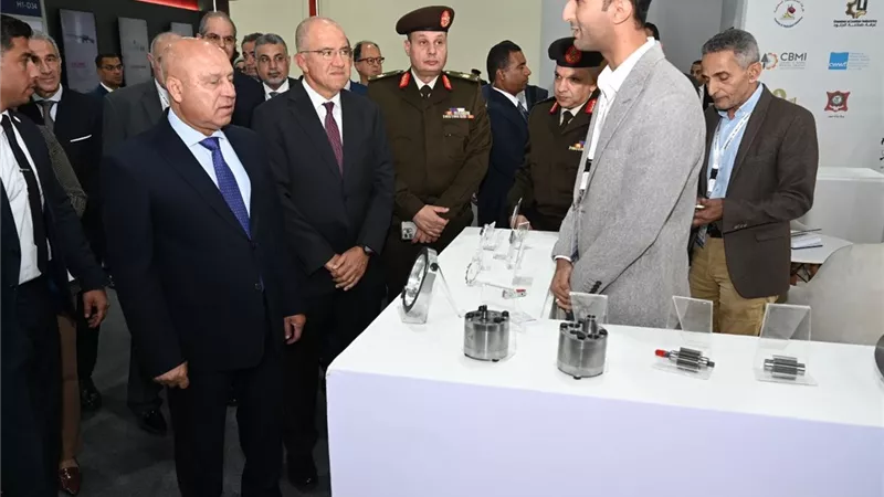 كامل الوزير: منتجات 