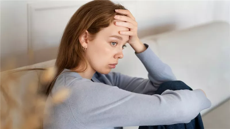 كيف تحمي نفسك من اكتئاب الشتاء؟.. نصائح وعلاجات فعالة 