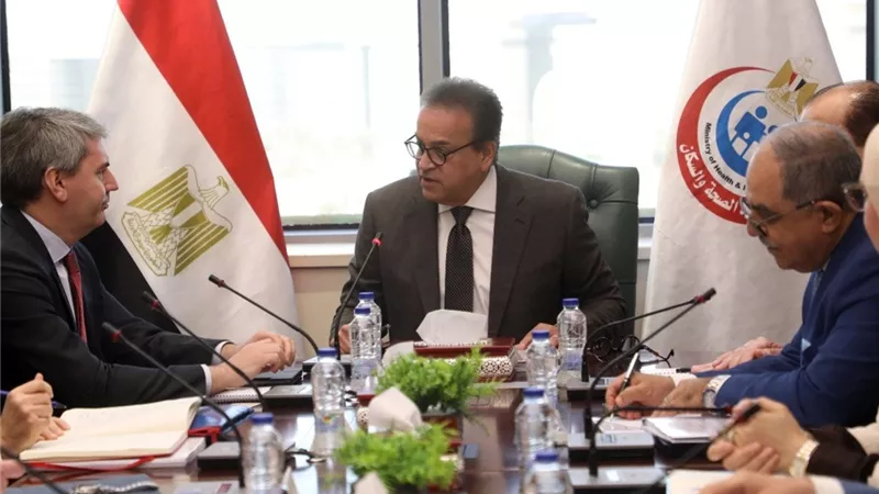 تفاصيل إنشاء مصنع اللقاحات متعدد المراحل بالتعاون مع صندوق الاستثمار الأوروبي
