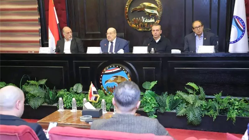 بحضور عبد الوهاب عبد الرازق.. مستقبل وطن يجمع أمناء المحافظات استعداداً لانتخابات الدوائر الملغاة