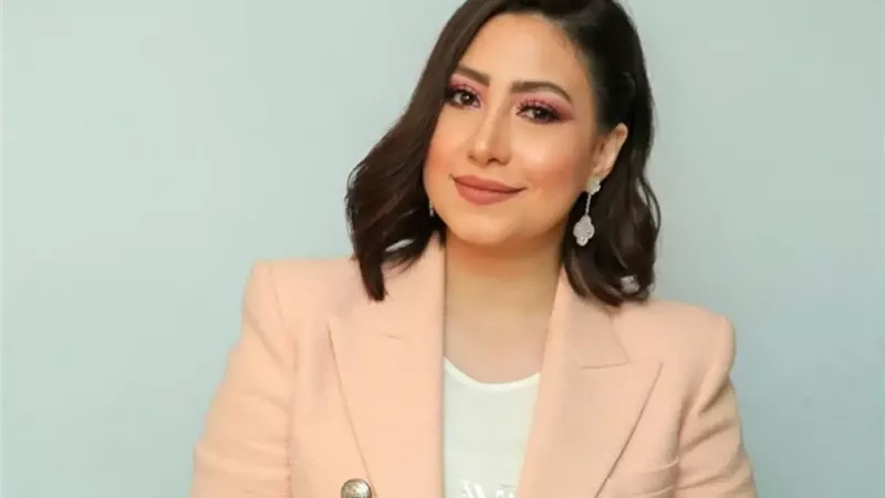 الحكم على المطربة بوسي في قضية الشيكات .. بعد قليل