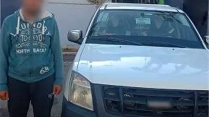 ضبط سائقًا يستخدم مكبر صوت للدعاية الانتخابية بالبحيرة