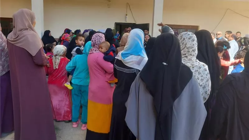 إقبال كثيف للمرأة على لجان المنيا في اليوم الثاني لإعادة انتخاب الدوائر الملغاة