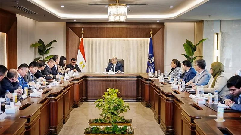 رئيس هيئة الدواء: شراكات دولية جديدة لنقل التكنولوجيا وتعزيز الصناعة الوطنية