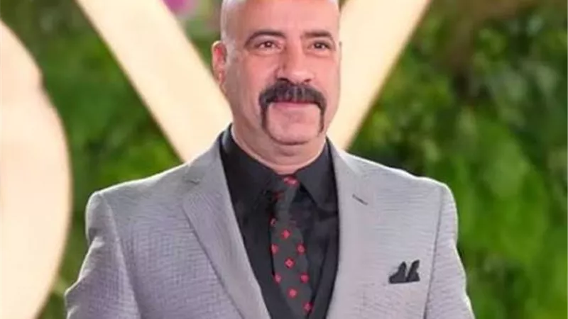 في عيد ميلاد محمد سعد.. فنان حارب نفسه وفضّل الصمت على التكرار