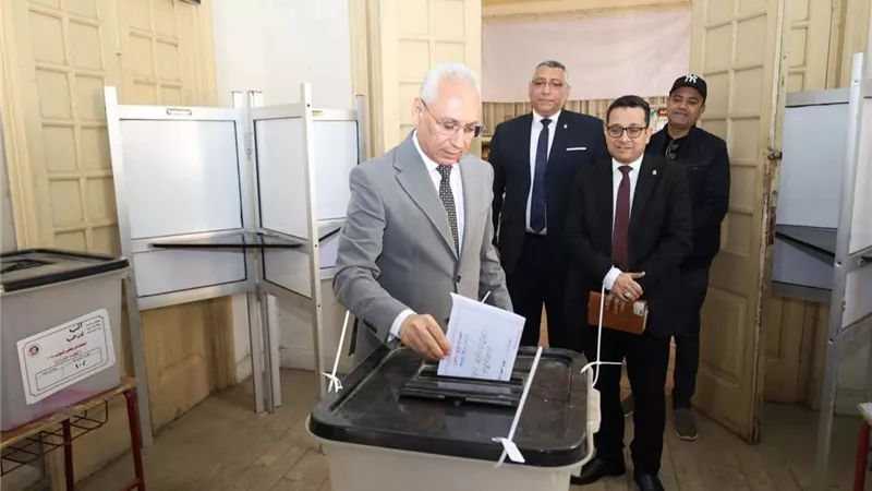 د. عصام فرحات يدلي بصوته ويؤكد دعم الحريات وتكافؤ الفرص