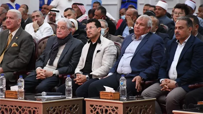 وزير الرياضة ومستشار رئيس الجمهورية يشهدان ندوة عن الأمن القومي