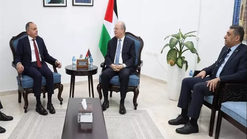 رئيس الوزراء الفلسطيني يوجه الشكر للرئيس السيسي على الموقف التاريخي بشأن رفض تهجير الشعب الفلسطيني