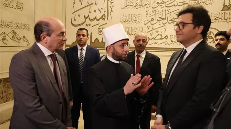 وزيرا الثقافة والأوقاف يفتتحان متحف قرّاء القرآن الكريم بالعاصمة الجديدة