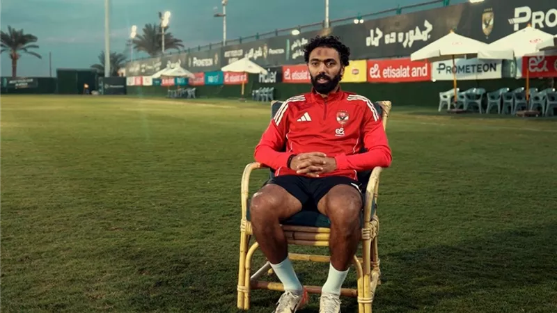 حسين الشحات: الأهلي من يصنع النجوم.. وأعتز بعلاقتي القوية مع الجماهير