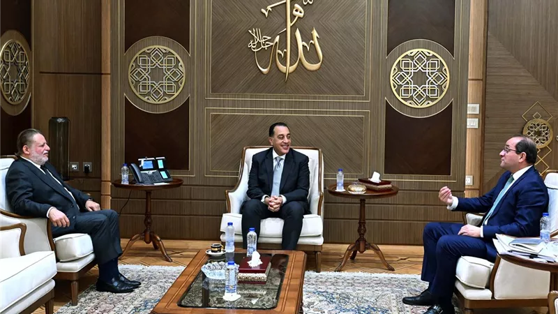 مدبولي يترأس اجتماع الحكومة والبنك المركزي لتعزيز الاستقرار المالي ودعم النشاط الاقتصادي
