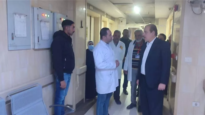 نائب وزير الصحة يتفقد البدرشين والحوامدية بالجيزة ويشيد بالمستشفى