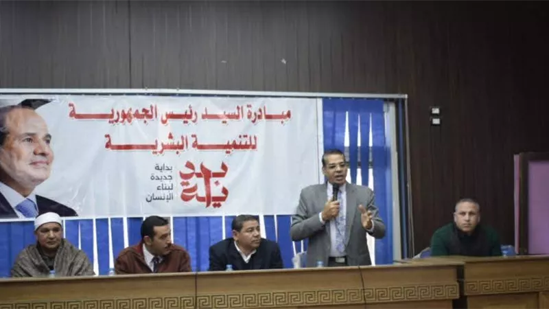 محافظ المنيا: الارتقاء بالقيم الوظيفية والانضباط الإداري لتحسين الأداء الحكومي