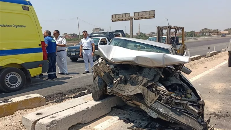 حادث مروع على الطريق السياحي بالجيزة.. أتوبيس يصطدم بـ10 سيارات ملاكي