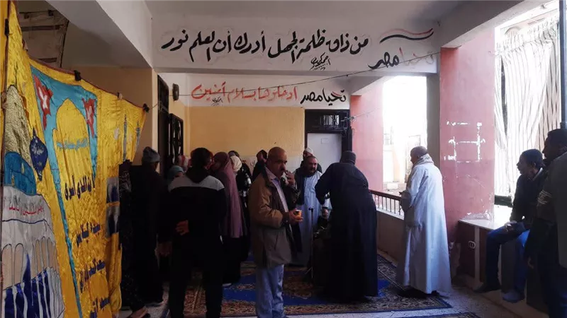 استمرار إقبال الناخبين على لجان الدائرة الأولى بكفر الشيخ في جولة الإعادة للبرلمان