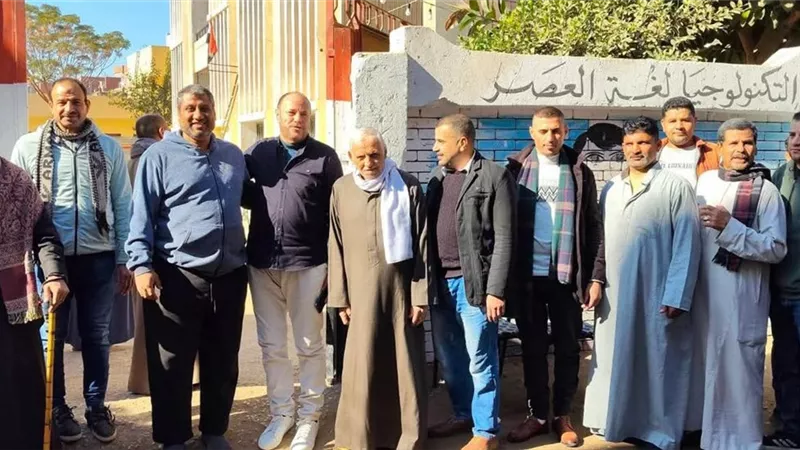 انتخابات مجلس النواب.. استمرار توافد الناخبين على لجان فاقوس بمحافظة الشرقية 