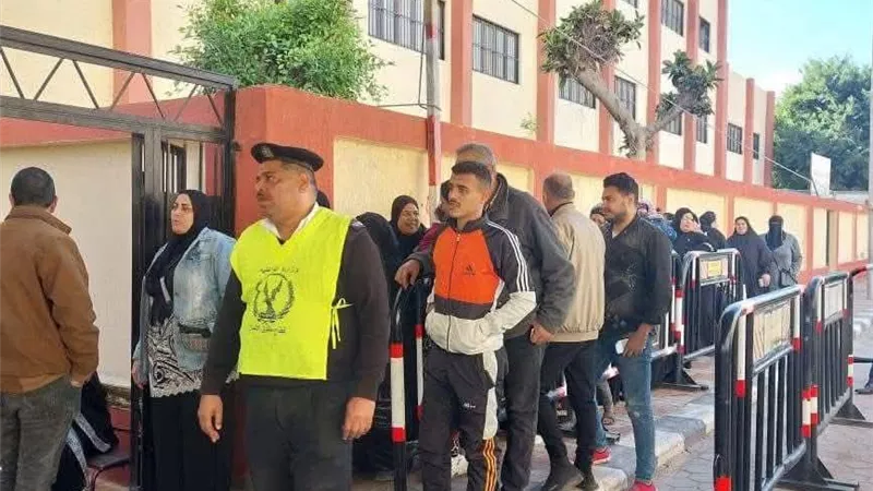 انتخابات مجلس النواب 2025.. استمرار توافد الناخبين على لجان بورسعيد  