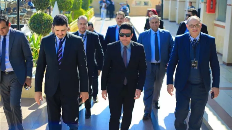 سوهاج في صدارة الخريطة الطبية.. نائب المحافظ يفتتح المؤتمر الثالث لمركز القلب والجهاز الهضمي