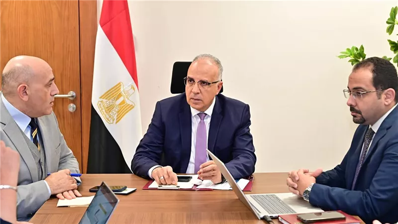 وزير الري يتابع خطة إعداد وتأهيل قيادات الجيل الثاني لمنظومة المياه 2.0