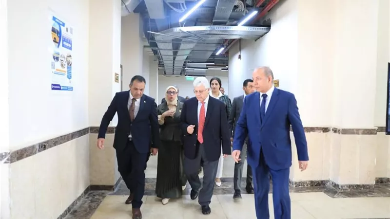 وزير التعليم العالي: مسار الجامعات الأهلية حظي بدعم كبير من القيادة السياسية