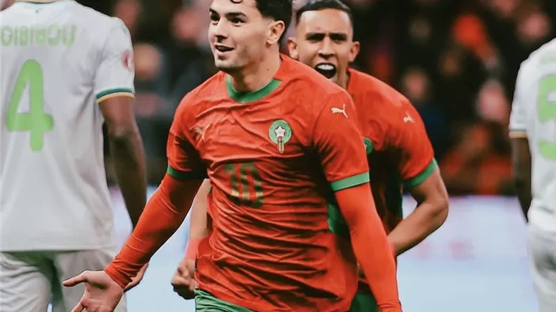 منتخب المغرب يتخطى جزر القمر بهدفين في أمم أفريقيا 