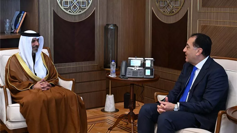 مدبولي يستقبل سفير الإمارات ويؤكد متانة العلاقات الثنائية