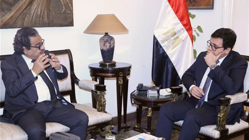  وزير الثقافة: صناعة النشر تُعد واحدة من أهم الصناعات الثقافية