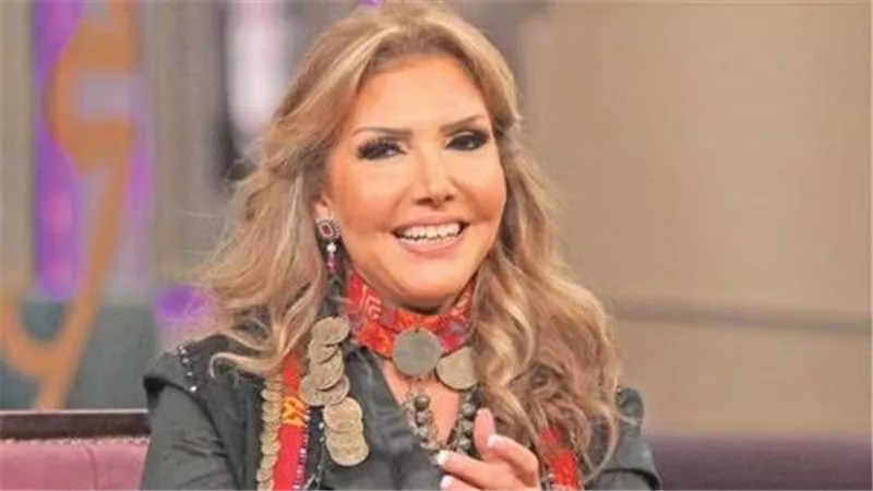 «خليكم ستر على بعض».. نادية مصطفى تدعم ريهام عبدالغفور بعد أزمتها الأخيرة