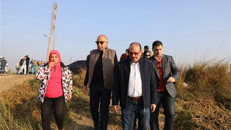 كدواني يشارك حصاد الكمون ويؤكد ريادة المنيا في النباتات الطبية والعطرية