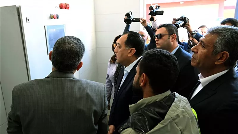 بتكلفة 4.7 مليار جنيه.. وزير الإسكان يكشف تفاصيل 70 مشروعا بمركزي أطفيح والصف