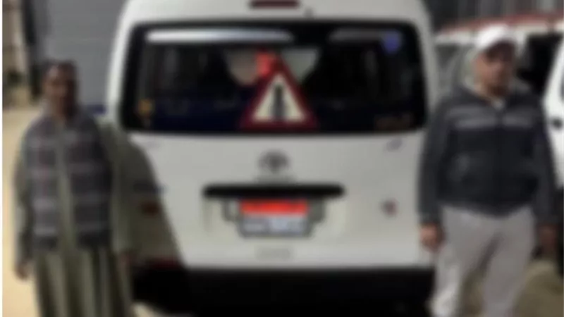 ضبط مندوب مرشح لقيامه بتوزيع أموال على الناخبين بسوهاج 