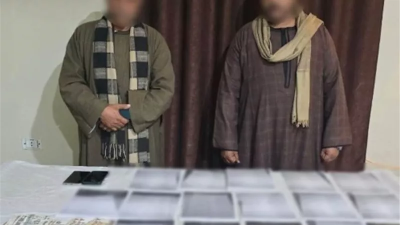 ضبط شخصين بحوزتهما كشوف مالية للتأثير على الناخبين في قنا