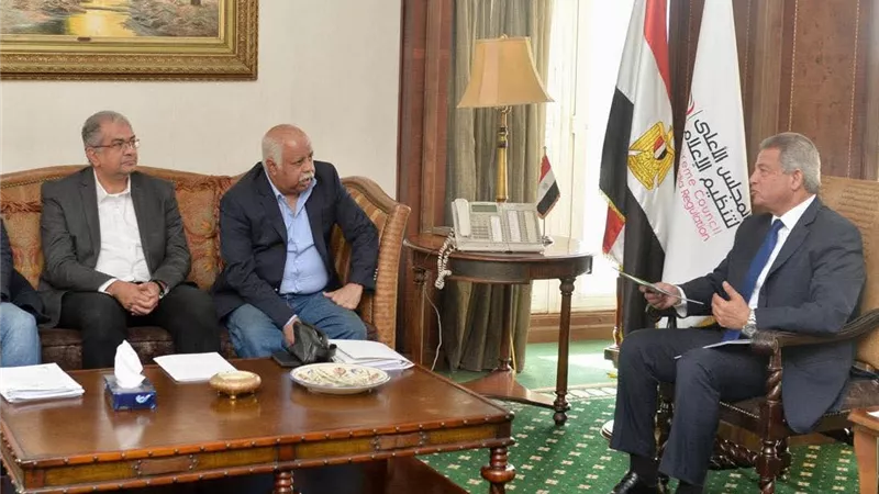 رئيس «الأعلى للإعلام» يشارك في أعمال لجنة صياغة التوصيات النهائية لتطوير الإعلام