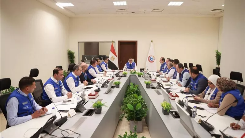 غرفة أزمات وطوارئ لمتابعة تنفيذ خطة التأمين الطبي لاحتفالات رأس السنة وأعياد الميلاد المجيد